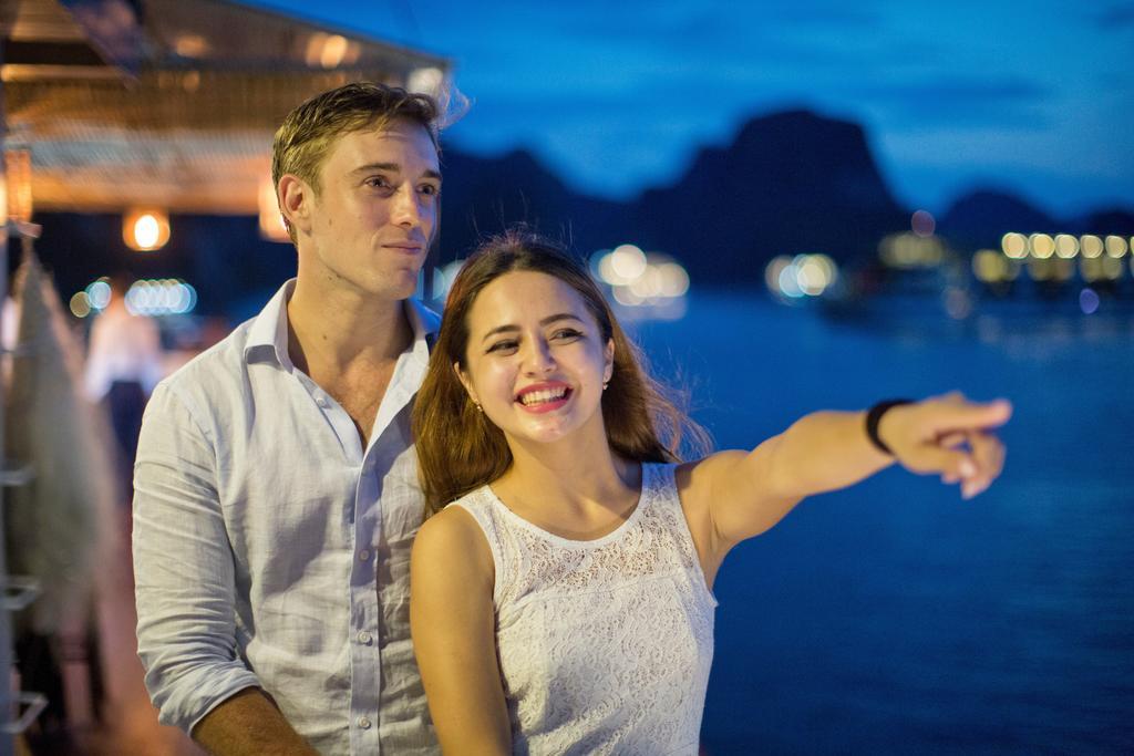 Secret Halong Cruise Hotel Ha Long Exterior photo