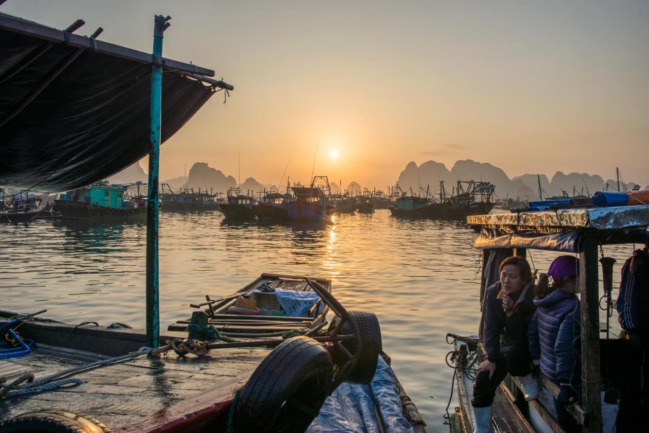 Secret Halong Cruise Hotel Ha Long Exterior photo